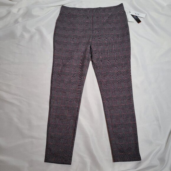 AF Studio Almost Famous Women's Black Red Plaid Ponte Knit Ankle Pants SizeM NWT - Picture 1 of 10